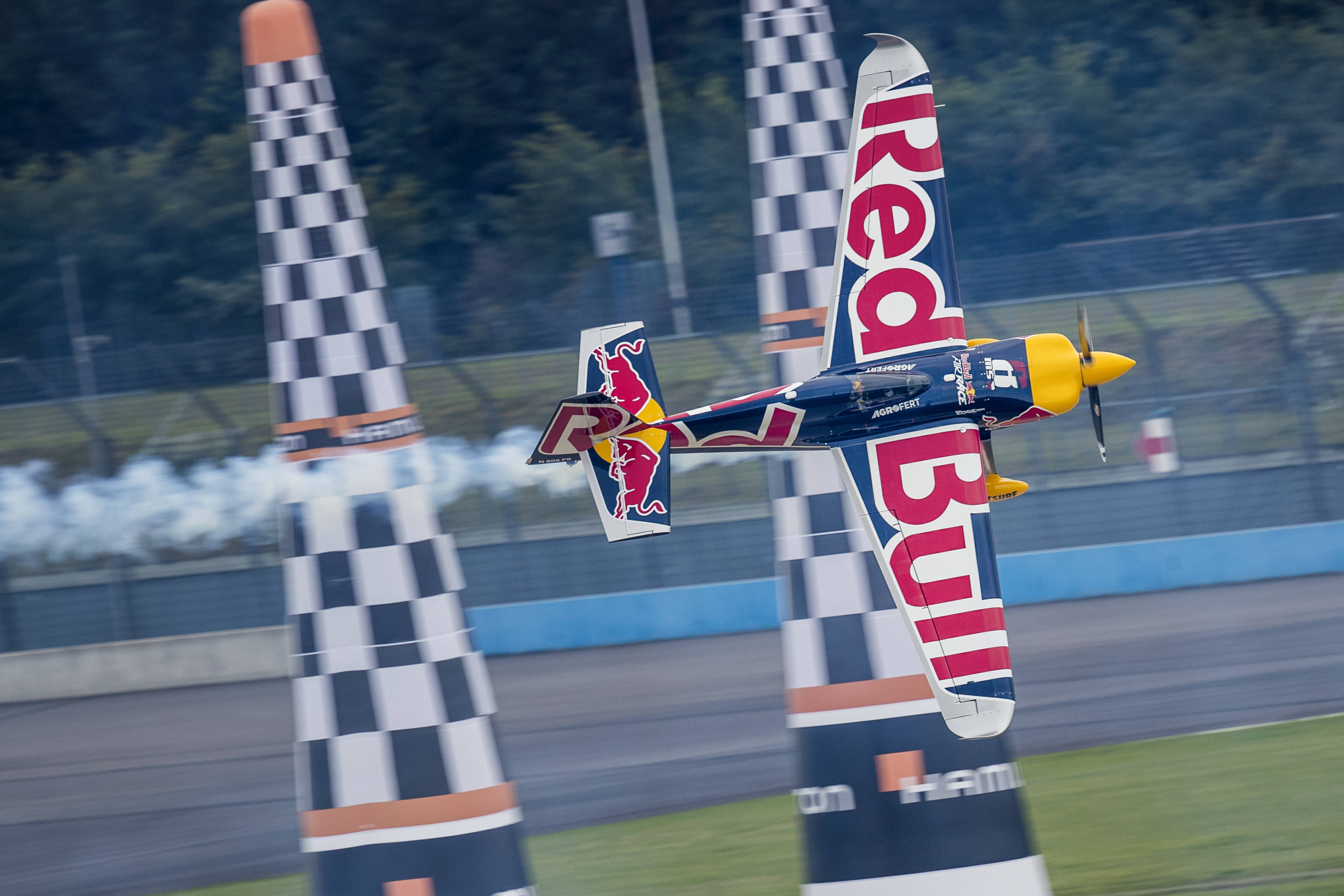 Red bull air racing